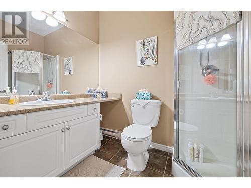1125 Bernard Avenue Unit# 406, Kelowna, BC - Indoor Photo Showing Bathroom