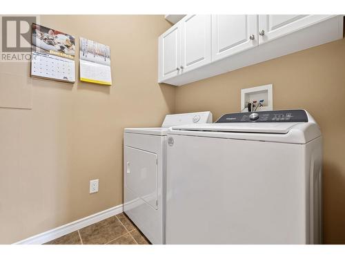 1125 Bernard Avenue Unit# 406, Kelowna, BC - Indoor Photo Showing Laundry Room
