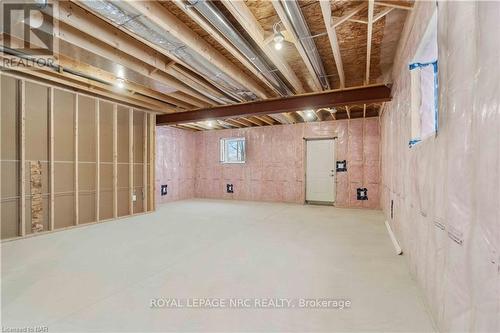 735 Dominion Rd, Fort Erie, ON - Indoor Photo Showing Basement