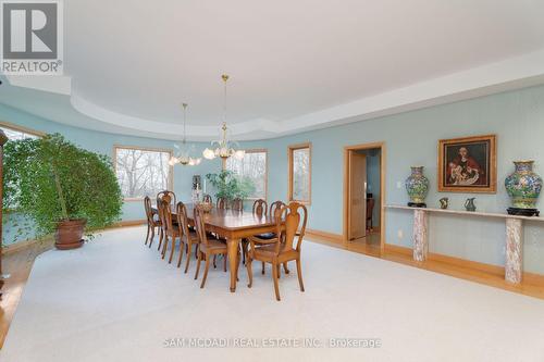 937 Whittier Cres, Mississauga, ON - Indoor Photo Showing Dining Room