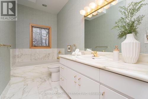 937 Whittier Crescent, Mississauga, ON - Indoor Photo Showing Bathroom