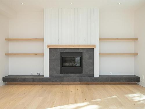 539 Stonehouse Pl, Colwood, BC - Indoor With Fireplace