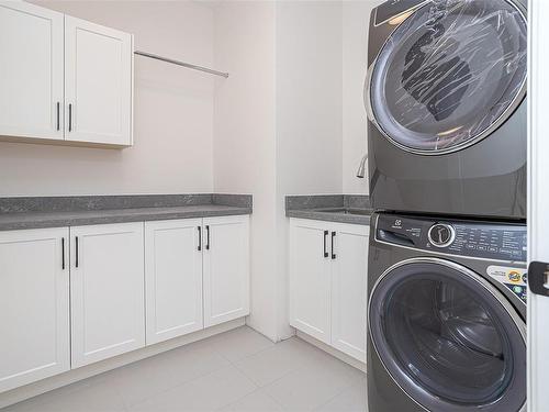 539 Stonehouse Pl, Colwood, BC - Indoor Photo Showing Laundry Room