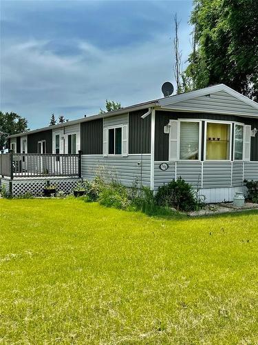 540 Queen Street E, Virden, MB 