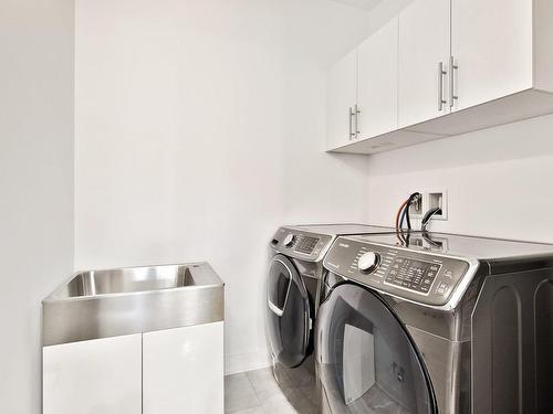 Laundry room - 208-3950 Rue Claude-Henri-Grignon, Montréal (Saint-Laurent), QC - Indoor Photo Showing Laundry Room
