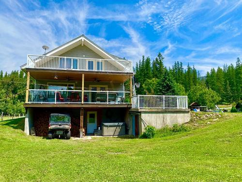 11325 Granby Road, Grand Forks, BC - Outdoor With Balcony