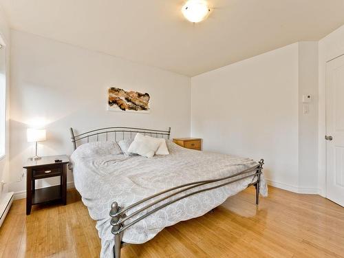 Master bedroom - 59 Rue Hémond, Sherbrooke (Brompton/Rock Forest/Saint-Élie/Deauville), QC - Indoor Photo Showing Bedroom