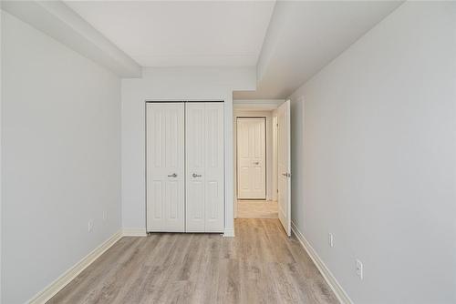 56 Kerman Avenue|Unit #109, Grimsby, ON - Indoor Photo Showing Other Room