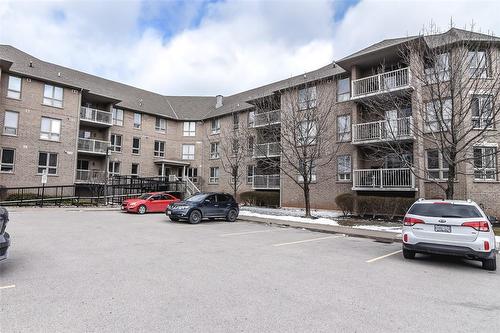 56 Kerman Avenue|Unit #109, Grimsby, ON - Outdoor With Balcony With Facade