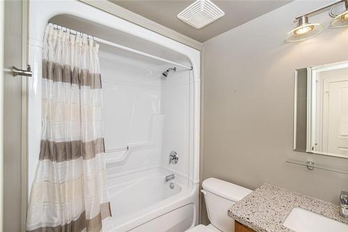 56 Kerman Avenue|Unit #109, Grimsby, ON - Indoor Photo Showing Bathroom