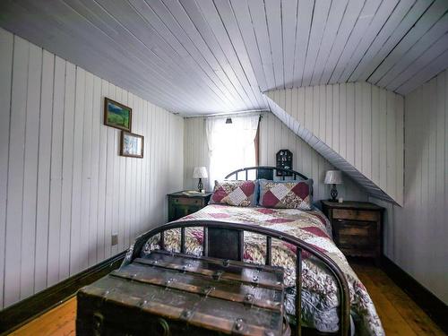 Bedroom - 3861 Ch. De La Rivière-Perdue, Wentworth-Nord, QC - Indoor Photo Showing Bedroom