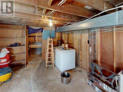 4594 Fernwood Ave, Powell River, BC - Indoor Photo Showing Basement