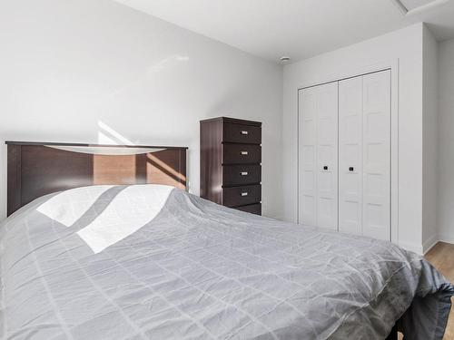 Chambre Ã Â coucher - 24 34E Avenue, Bois-Des-Filion, QC - Indoor Photo Showing Bedroom