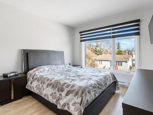 Master bedroom - 24Z 34E Avenue, Bois-Des-Filion, QC - Indoor Photo Showing Bedroom