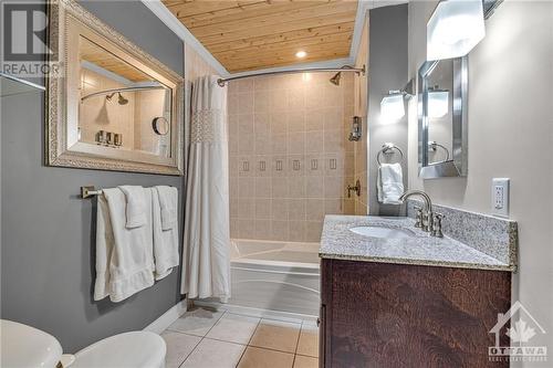 201 Heritage Maple Way, Ottawa, ON - Indoor Photo Showing Bathroom
