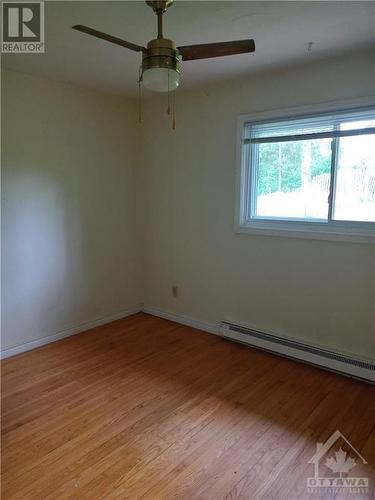 13 Bayview Crescent, Smiths Falls, ON - Indoor Photo Showing Other Room