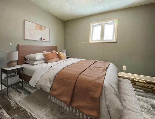 452 Boyd Avenue, Winnipeg, MB - Indoor Photo Showing Bedroom