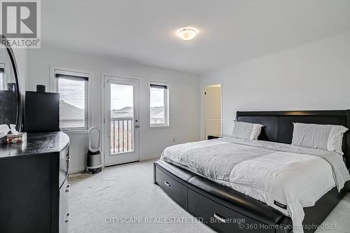 3083 William Cutmore Boulevard, Oakville, ON - Indoor Photo Showing Bedroom