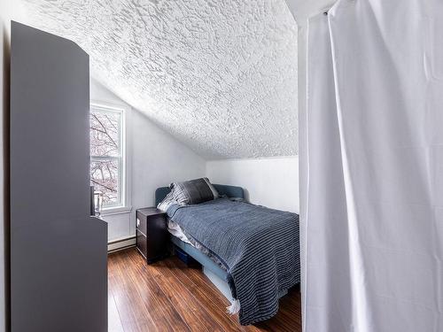 Chambre Ã Â coucher - 3346  - 3350 Rue Élizabeth, Longueuil (Saint-Hubert), QC - Indoor Photo Showing Bedroom