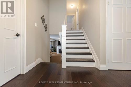 7 Birch Haven Crt N, Caledon, ON - Indoor Photo Showing Other Room