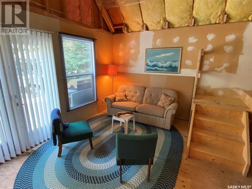 705 Zealandia Avenue, Coteau Beach, SK - Indoor Photo Showing Living Room