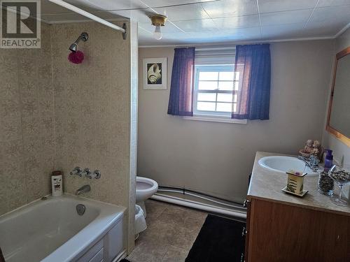 90A Main Road, Fogo Island( Joe Batts Arm), NL - Indoor Photo Showing Bathroom