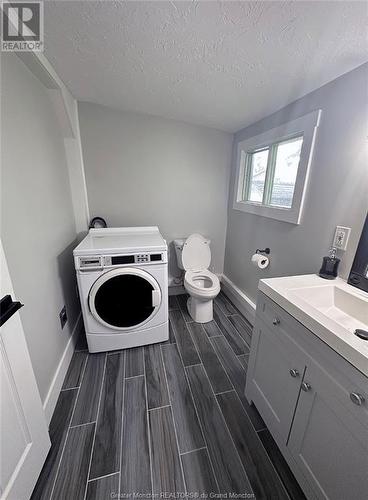 5 Cajun, Grand-Barachois, NB - Indoor Photo Showing Laundry Room