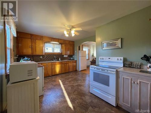 1802 Route 776, Grand Manan, NB - Indoor Photo Showing Kitchen