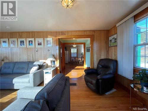 1802 Route 776, Grand Manan, NB - Indoor Photo Showing Living Room