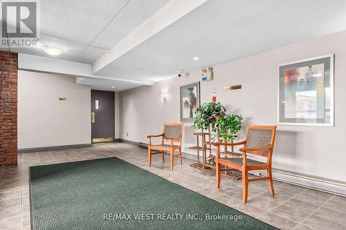 #226 -580 Mary St E, Whitby, ON - Indoor Photo Showing Other Room