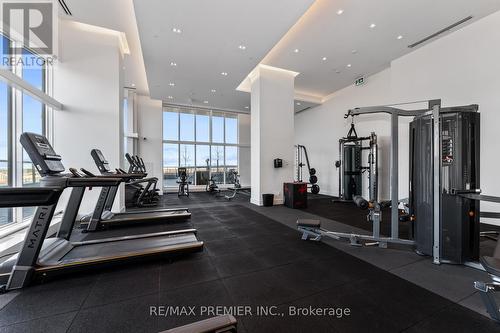 #727 -2485 Taunton Rd, Oakville, ON - Indoor Photo Showing Gym Room