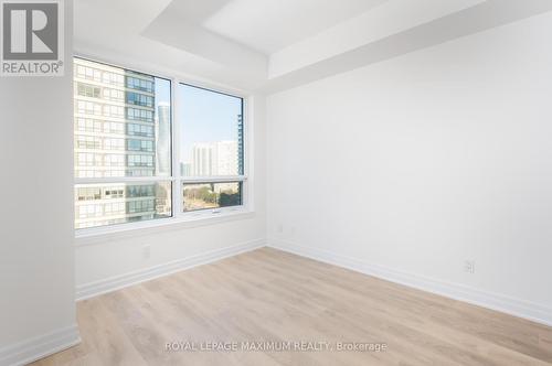 #1410 -36 Elm Dr, Mississauga, ON - Indoor Photo Showing Other Room