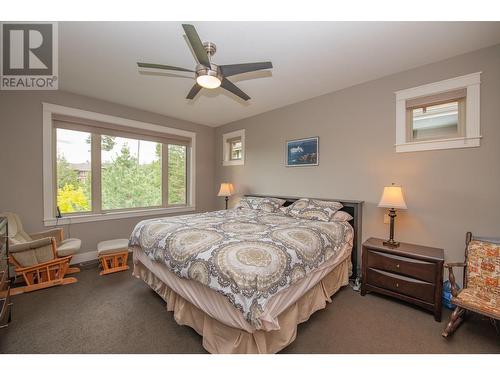 427 Longspoon Drive, Vernon, BC - Indoor Photo Showing Bedroom