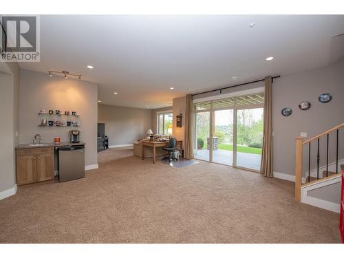 427 Longspoon Drive, Vernon, BC - Indoor Photo Showing Other Room