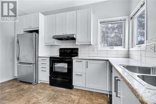 201-A Woodfield Drive, Ottawa, ON - Indoor Photo Showing Kitchen With Double Sink