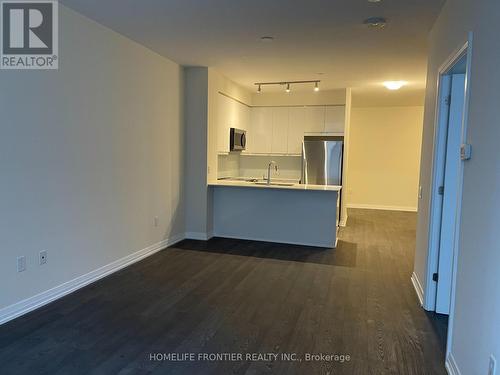 208 - 50 Thomas Riley Road, Toronto (Islington-City Centre West), ON - Indoor Photo Showing Kitchen