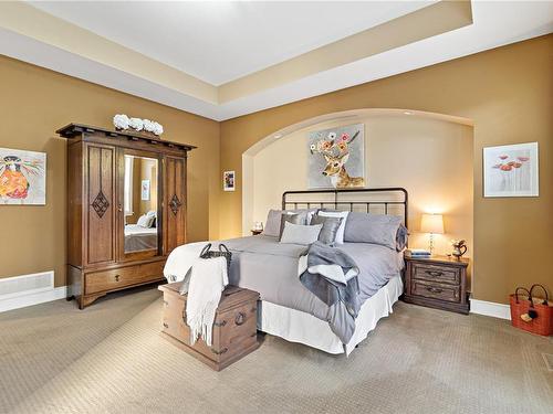 1674 Granite Rd, Nanoose Bay, BC - Indoor Photo Showing Bedroom