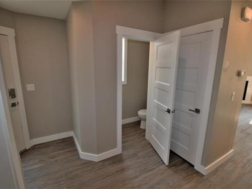 512 Similkameen Avenue, Princeton, BC - Indoor Photo Showing Other Room