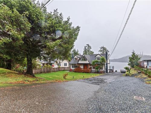 232 Albion Cres, Ucluelet, BC - Outdoor