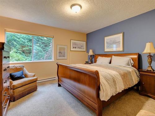 8849 Carmanah Terr, North Saanich, BC - Indoor Photo Showing Bedroom
