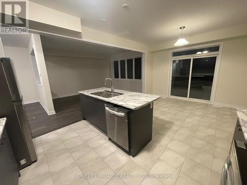 251 Eastbridge Avenue, Welland, ON - Indoor Photo Showing Kitchen With Double Sink