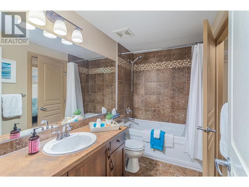 654 Cook Road Unit# 535, Kelowna, BC - Indoor Photo Showing Bathroom