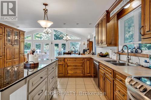 80 Everett Road, Kawartha Lakes, ON - Indoor Photo Showing Kitchen With Double Sink