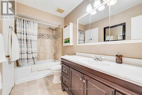 53 Goldring Dr, Whitby, ON - Indoor Photo Showing Bathroom