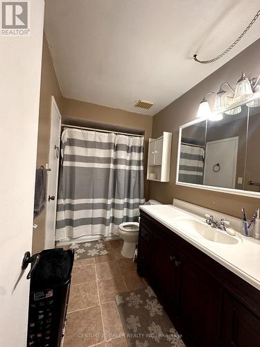 53 Goldring Dr, Whitby, ON - Indoor Photo Showing Bathroom