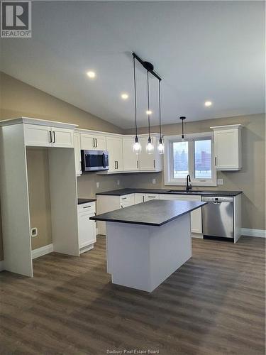 4337 Larocque Avenue, Val Caron, ON - Indoor Photo Showing Kitchen With Upgraded Kitchen