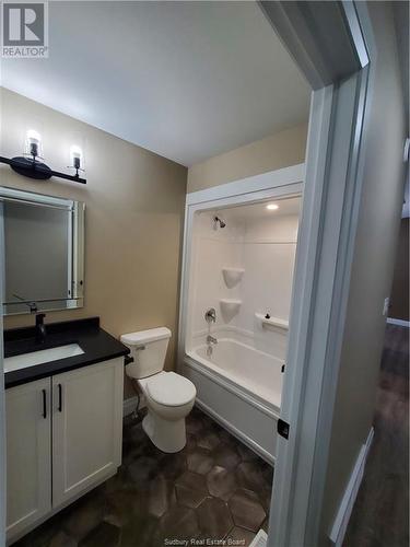 4337 Larocque Avenue, Val Caron, ON - Indoor Photo Showing Bathroom