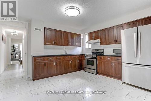 20 Grove Ave, Toronto, ON - Indoor Photo Showing Kitchen