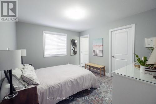 22 Stirling Cres, Prince Edward County, ON - Indoor Photo Showing Bedroom