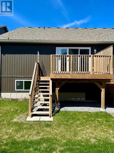 22 Stirling Cres, Prince Edward County, ON - Outdoor